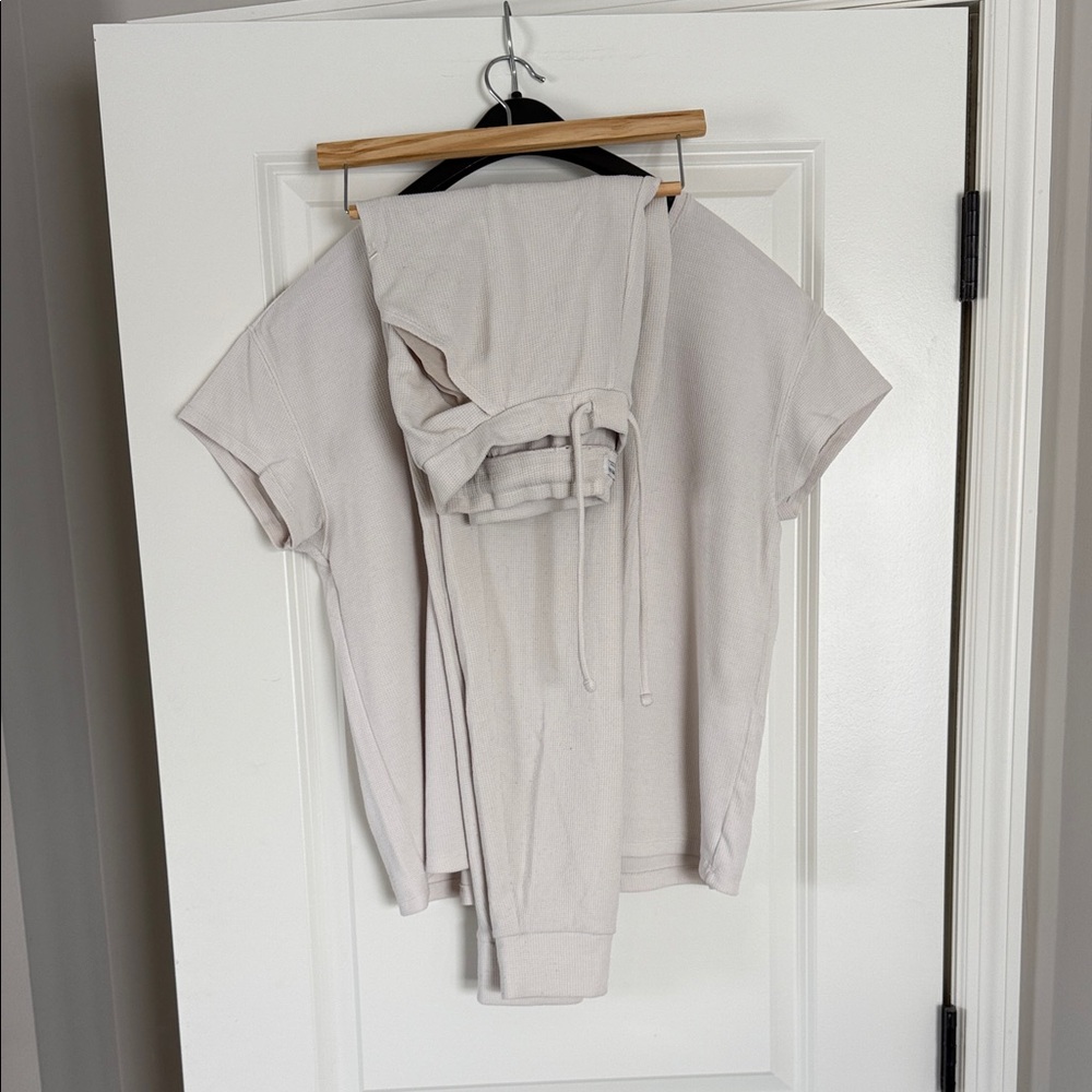 Tommy John Light Cream Short Sleeve Tee